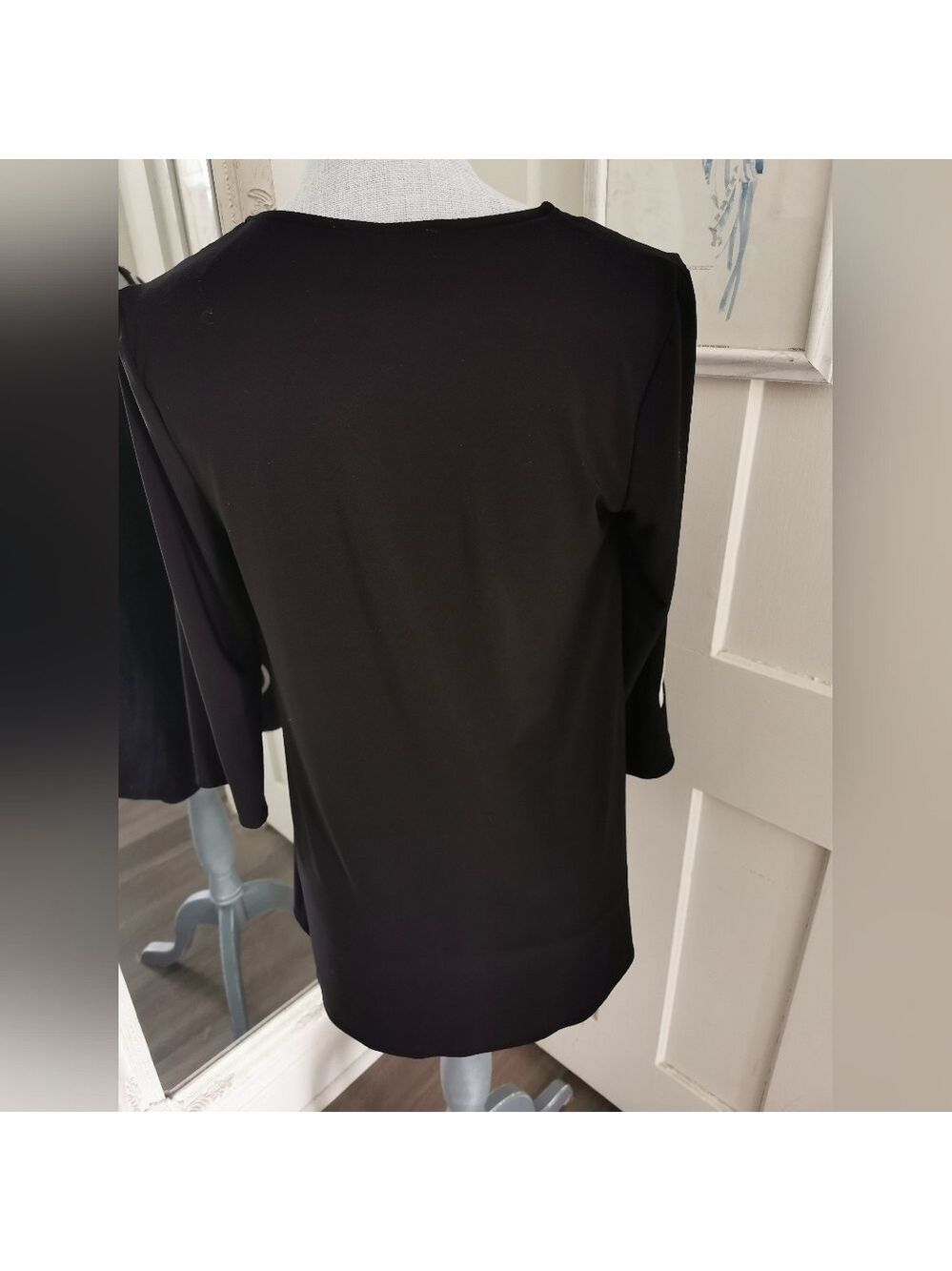 Womens Joseph RibKoff Smock Style B/W Tunic Top /Peekaboo Cut outs. Size 6 - Picture 3 of 8